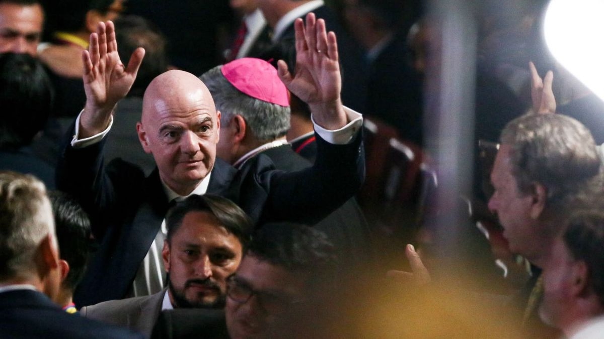 Gianni Infantino llegó a Cali y fue una de las figuras que llamó la atención durante la posesión presidencial