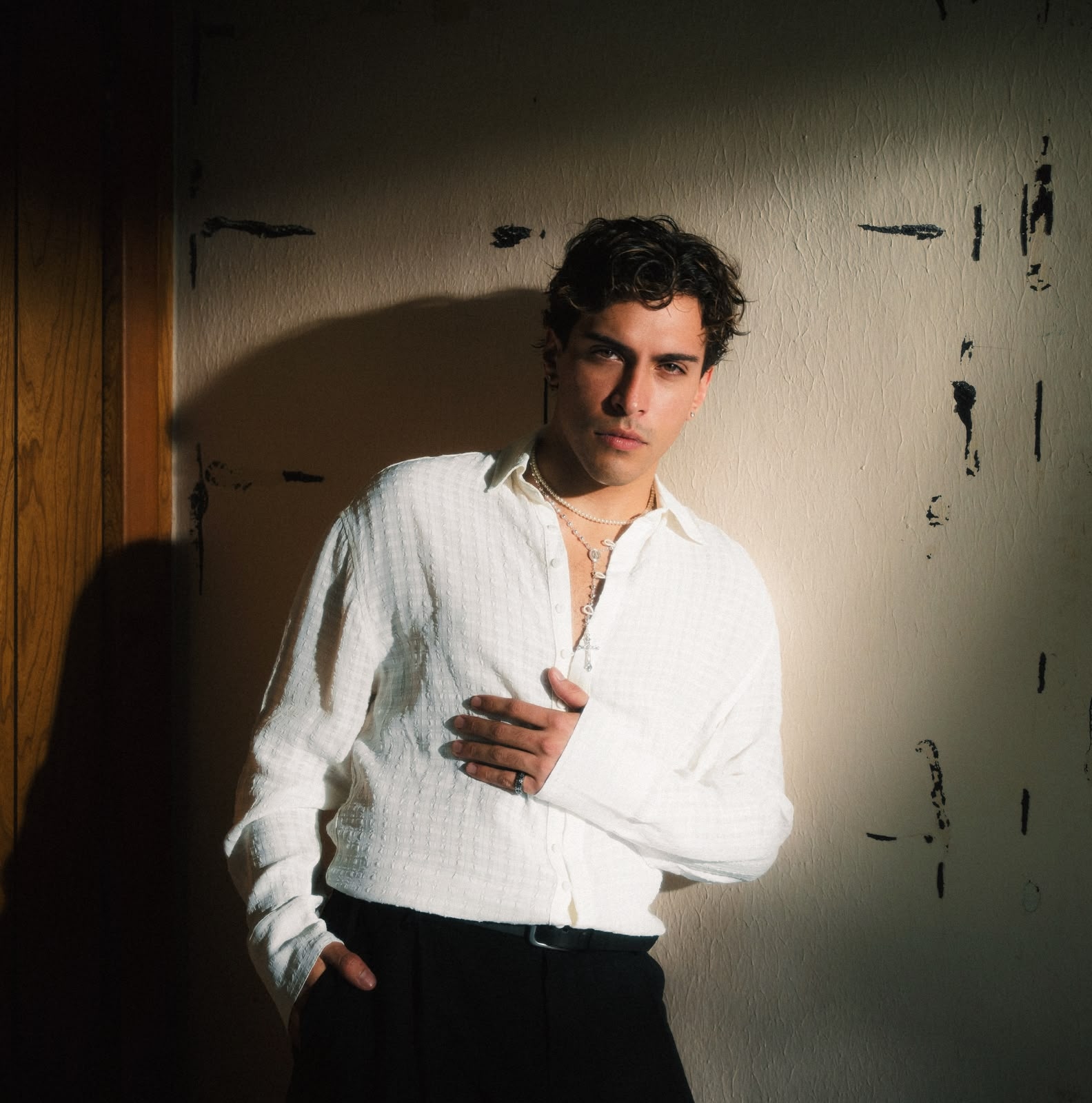 Kevin Figman convierte el desamor en una historia musical con su primer EP Martirio