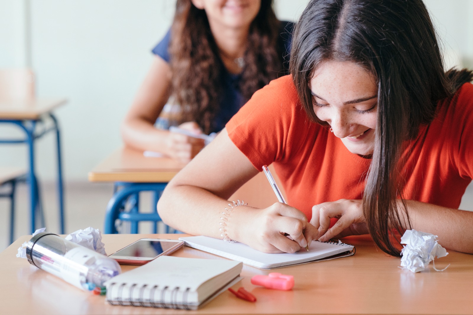 PISA 2025 pone la educación media en el centro del reto educativo de Colombia