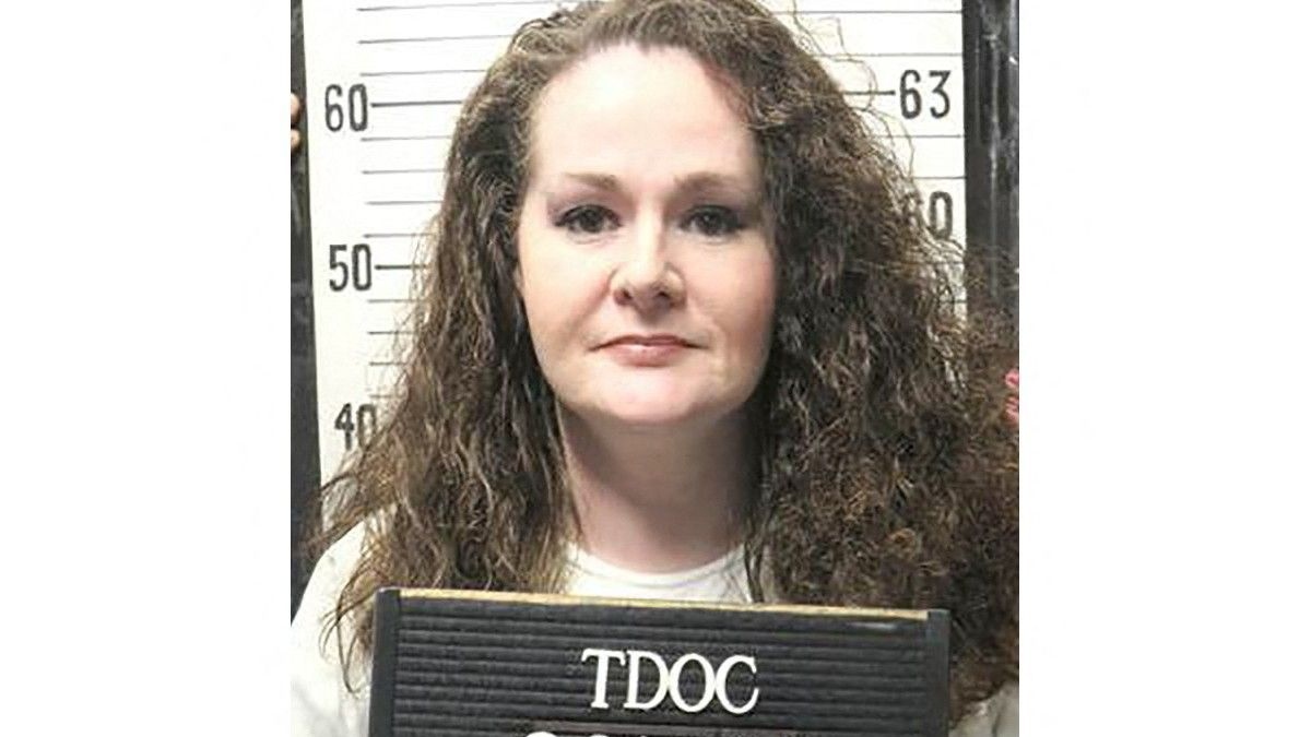 Christa Pike sobrevive a dos dosis de inyección letal y queda en estado crítico en Tennessee
