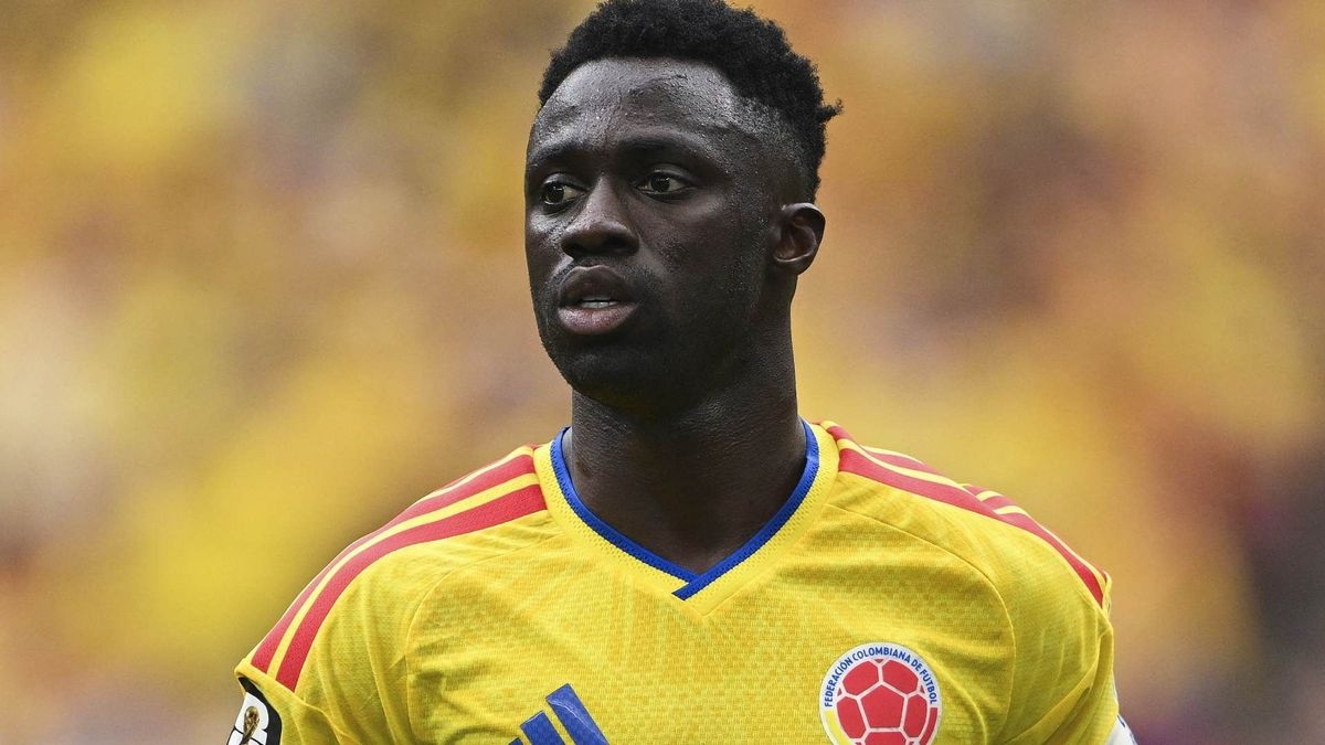 Benfica tendría en la mira a Dávinson Sánchez y Galatasaray pediría 30 millones de euros por su fichaje